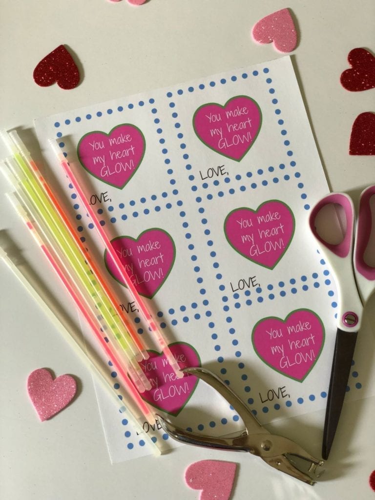 Oneself Deliver My Centre Shine Valentine Printable My Presents, Video games photo relating to You Make My Heart Glow Printable known as By yourself Deliver My Centre Shine Valentine Printable My Presents, Game titles