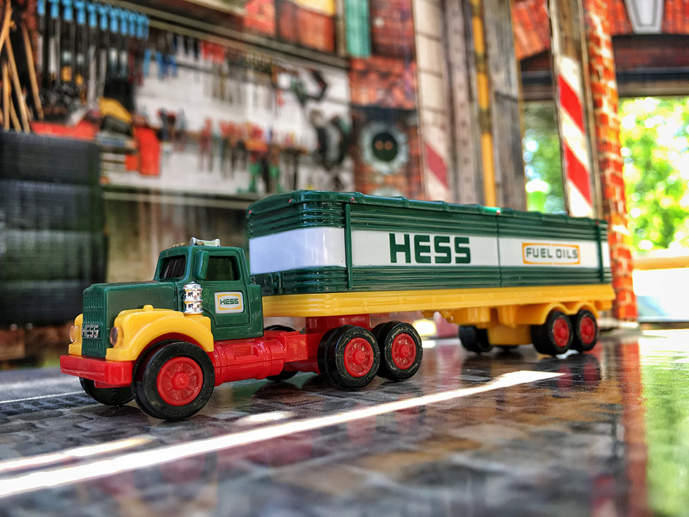 First-Look Review: 2019 Hess Toy Truck Miniature Series - The Toy Insider