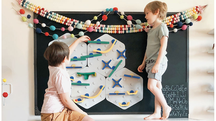 Learning Toy Stick & Play Wall Toy ORIBEL VertiPlay STEM Marble Run 
