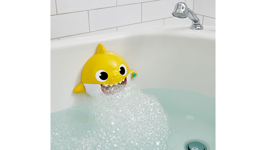 Best Water Toys: Pinkfong Baby Shark Singing Bath Time Bubble Maker