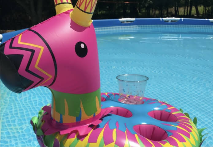 Rainbow Color Unicorn Fun Kids Swim Party Toy Non-toxic and Tasteless Inflatable Floating Row Inflatable Pool Float Summer Pool Raft Inflatable Pool Toys Outdoor Water Lounge,White,265x220x165cm
