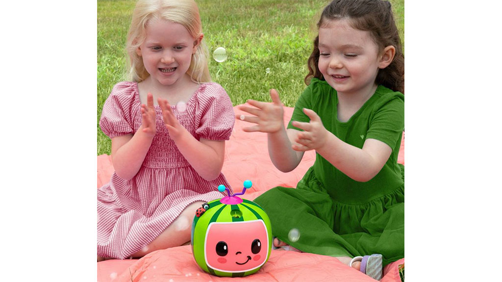 COCOMELON MUSICAL NO SPILL BUBBLE MACHINE - The Toy Insider