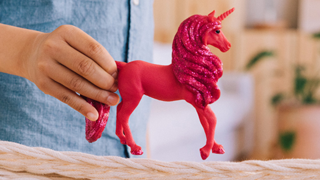 Schleich’s New Unicorns Make an Enchanting Valentine’s Day Gift